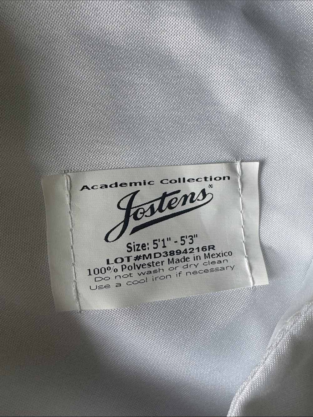 Jostens White Graduation Robe - Picture 3 of 4